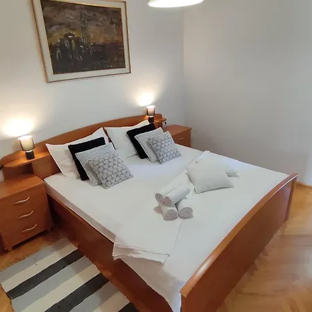 Deluxe Pervan Appartement