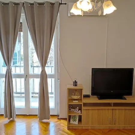 Deluxe Pervan سبليت