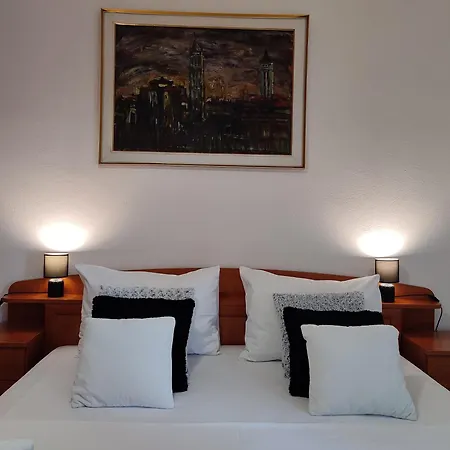 Deluxe Pervan Apartamento