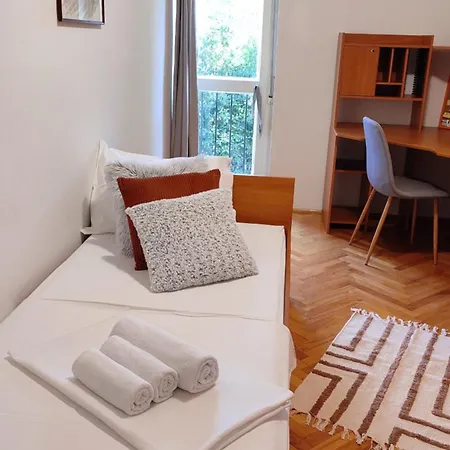 Deluxe Pervan Apartamento
