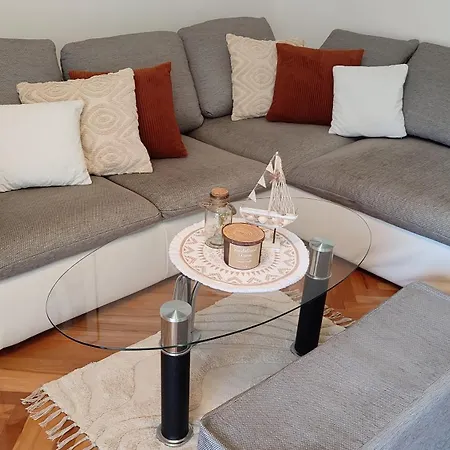 Deluxe Pervan Apartman Split